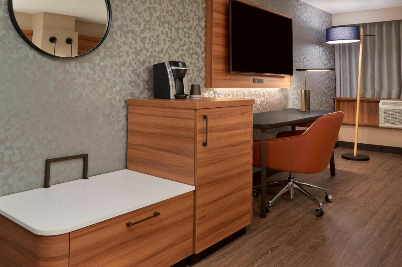 Fairfield Inn By Marriott Montreal Downtown Eksteriør billede