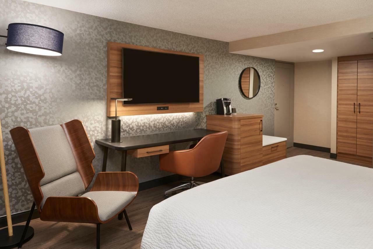 Fairfield Inn By Marriott Montreal Downtown Eksteriør billede